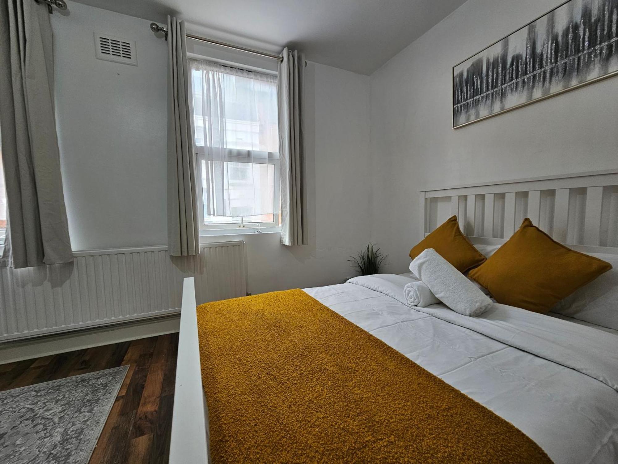Apartment Aldgate