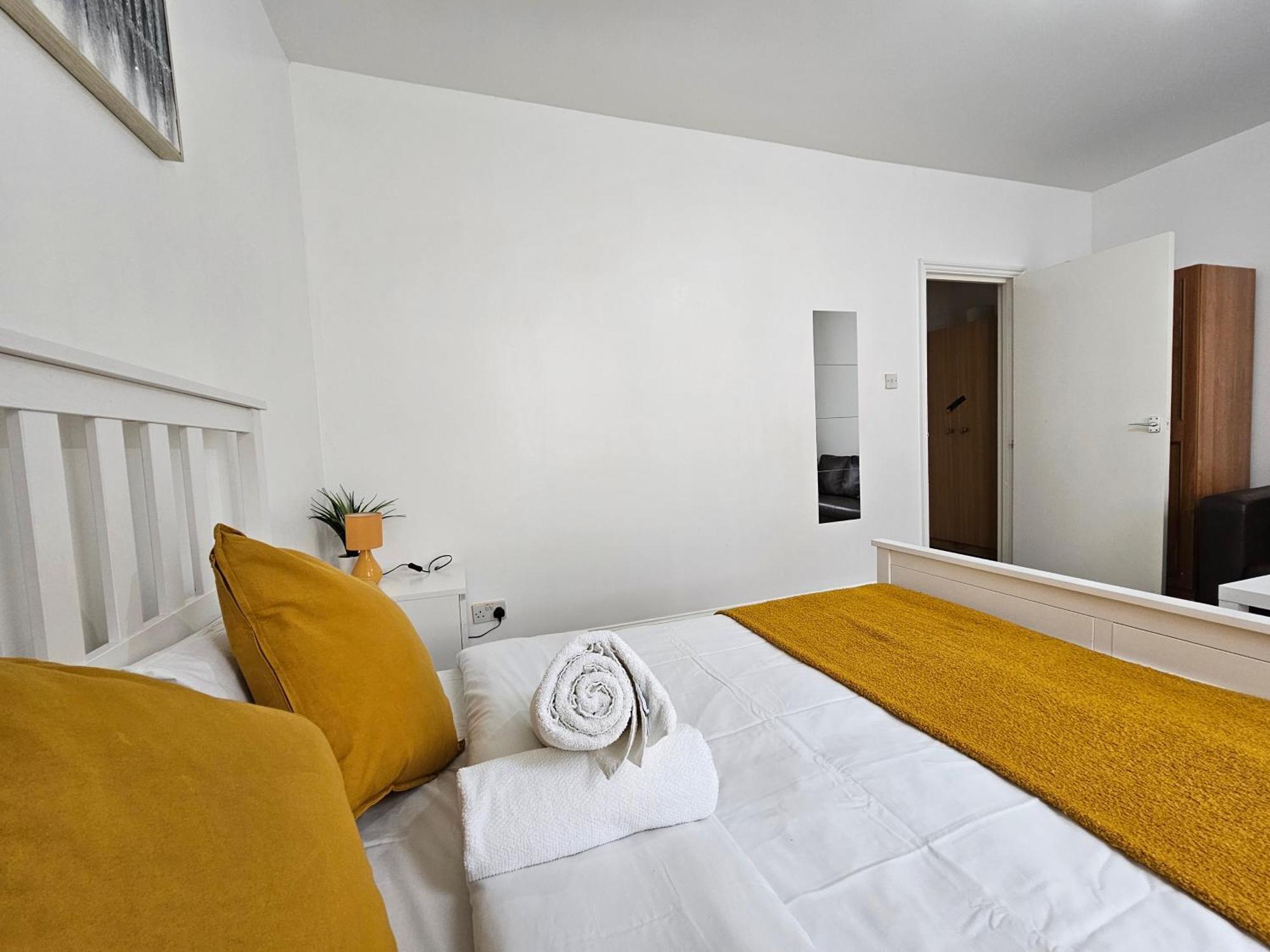 Apartment Aldgate *